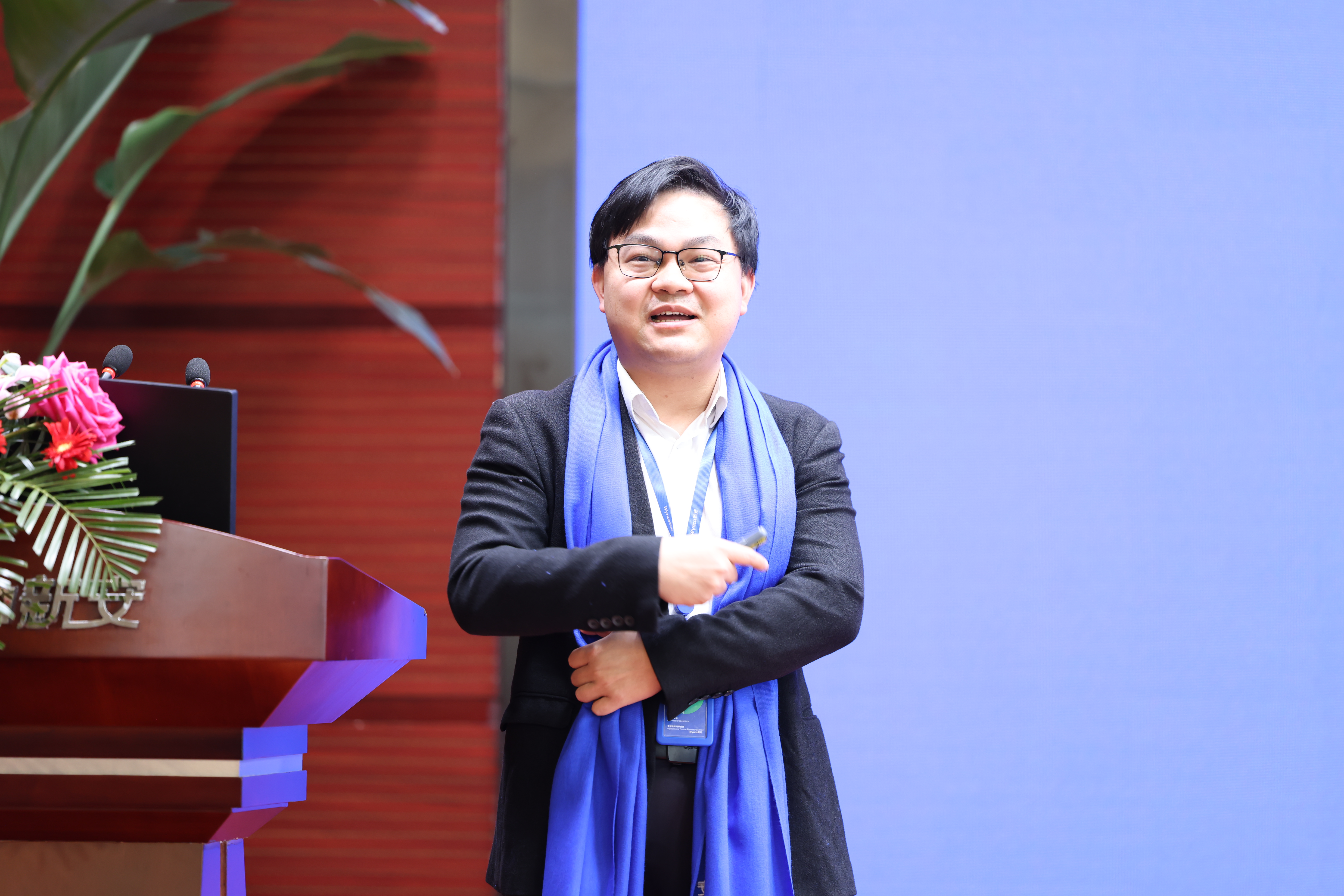 1710121321970126YsU1.jpg 1710121321970126YsU1.jpg